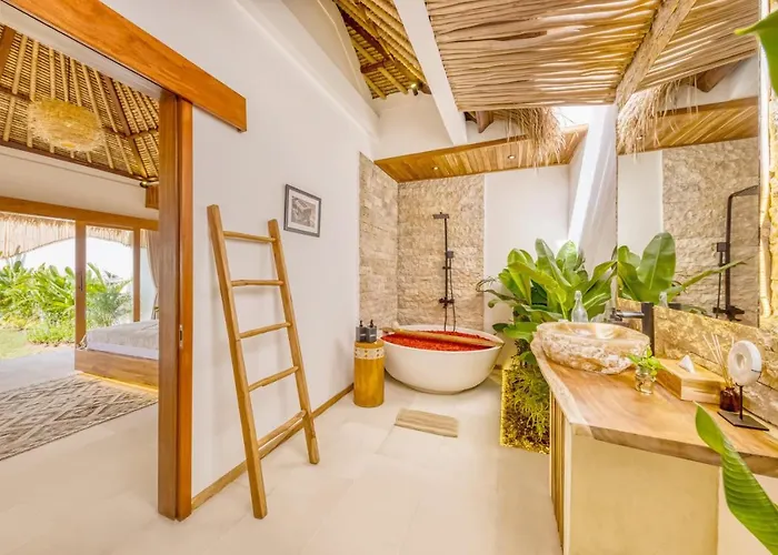 Villa Tango - New Luxurious 7bdr Prime Location