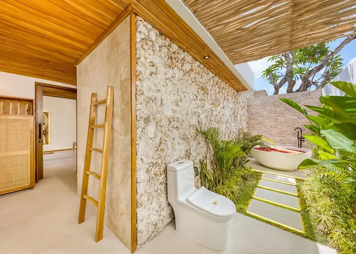 Villa Tango - New Luxurious 7bdr Prime Location Seminyak (Bali)