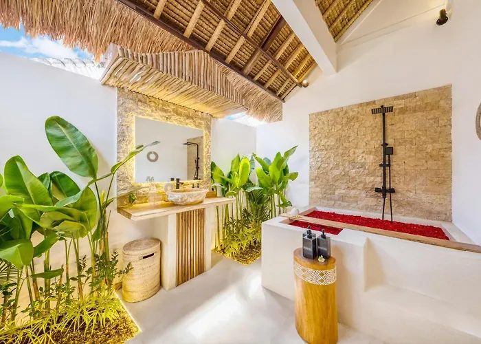 Villa Tango - New Luxurious 7bdr Prime Location Seminyak (Bali)