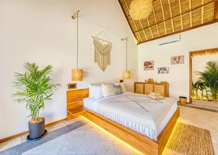 Tango - New Luxurious 7bdr Prime Location Villa Seminyak (Bali)